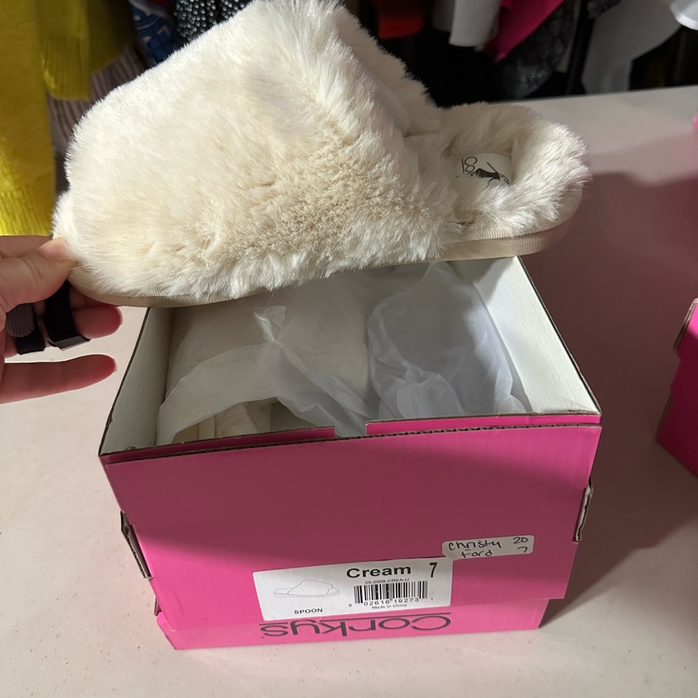Cream spoon flat slippers w hard sole bottom, brand new, in box, never worn